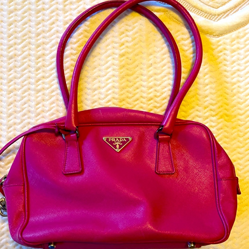 Vintage Authentic Prada Leather Bag Pink